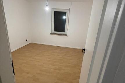 Wohnung Neuwied Feldkirchen - 3 Zimmer, 75 m&sup2;, 950&euro; | Angebot:25787765
