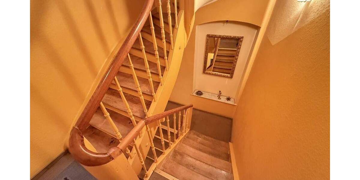 Mehrfamilienhaus, Wohnhaus Höhr-Grenzhausen Grenzhausen - 215.000&euro; | Angebot:25670959