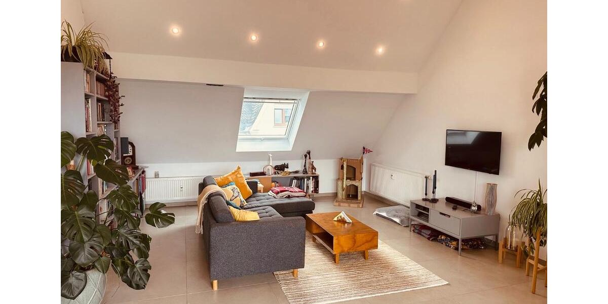 Dachgeschoßwohnung Dieblich - 2 Zimmer, 1.150&euro; | Angebot:25046696