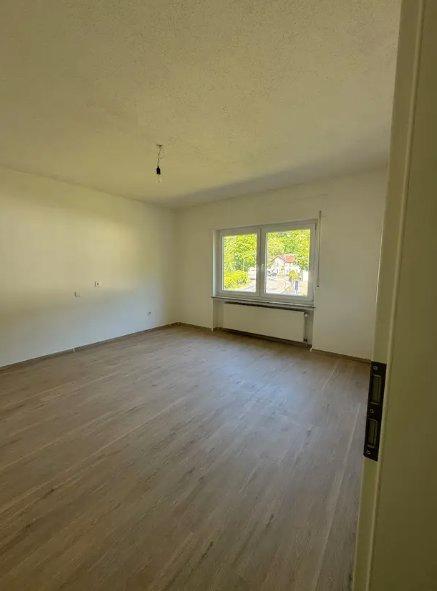 Etagenwohnung Bendorf - 3 Zimmer, 83 m&sup2;, 249.000&euro; | Angebot:26120000
