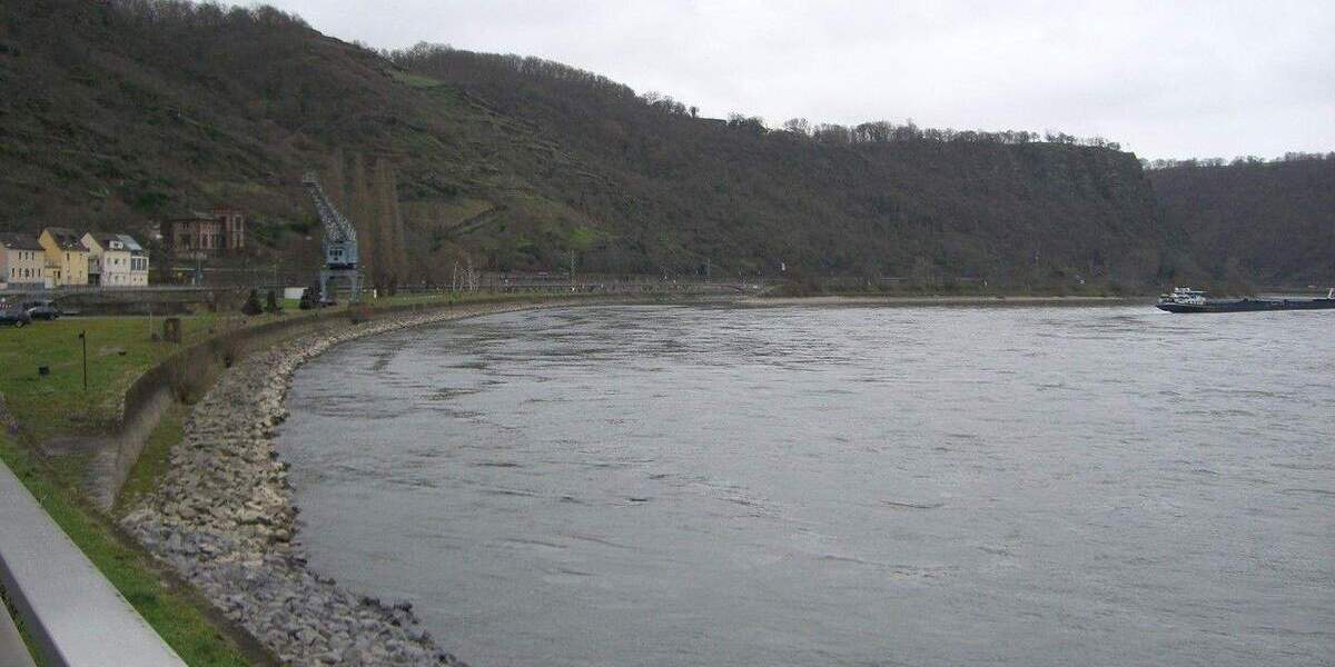 Reihenendhaus Sankt Goarshausen St Goarshausen - 5 Zimmer, 145 m&sup2;, 239.000&euro; | Angebot:25716337