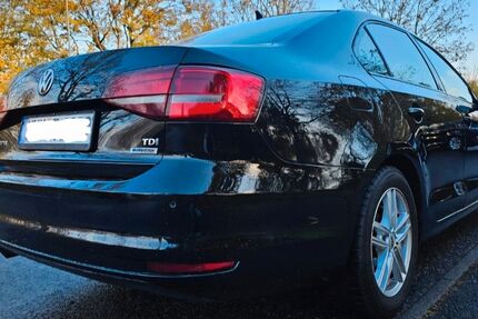 VW Jetta 186.000 km 7.999 &euro; Sankt-Sebastian 56220