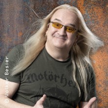 Sven Hieronymus - 50 Jahre lange Haare 07.04.2027 Cafe Hahn