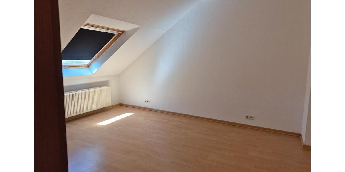 Dachgeschoßwohnung Mayen - 3 Zimmer, 68 m&sup2;, 600&euro; | Angebot:26384598