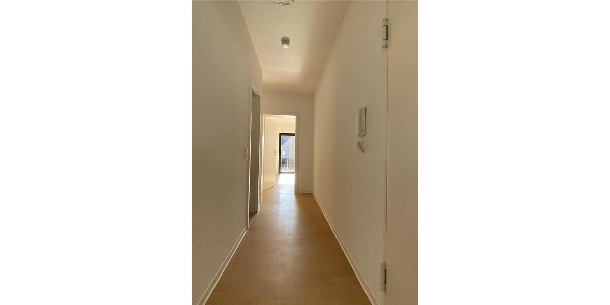 Etagenwohnung Neuwied - 3 Zimmer, 80 m&sup2;, 880&euro; | Angebot:24982999