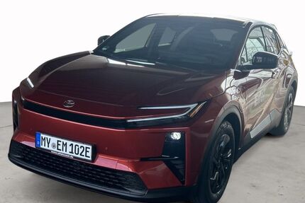 Toyota C-HR 2.200 km 44.980 &euro; Mayen 56727