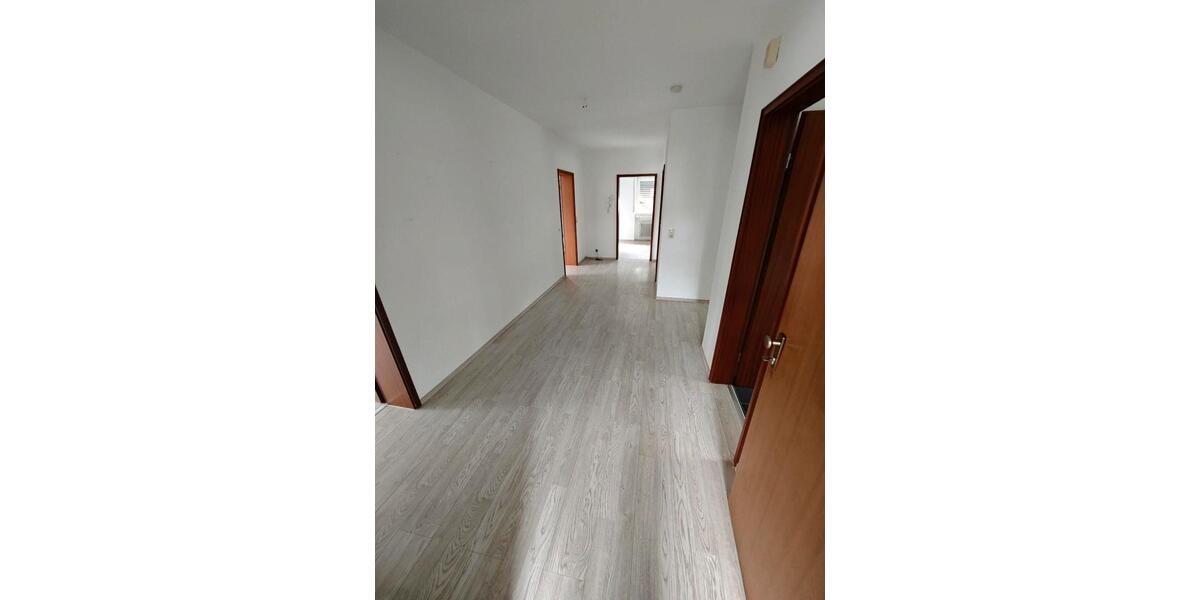 Erdgeschoßwohnung Neuwied Block - 3 Zimmer, 98 m&sup2;, 1.450&euro; | Angebot:26040607