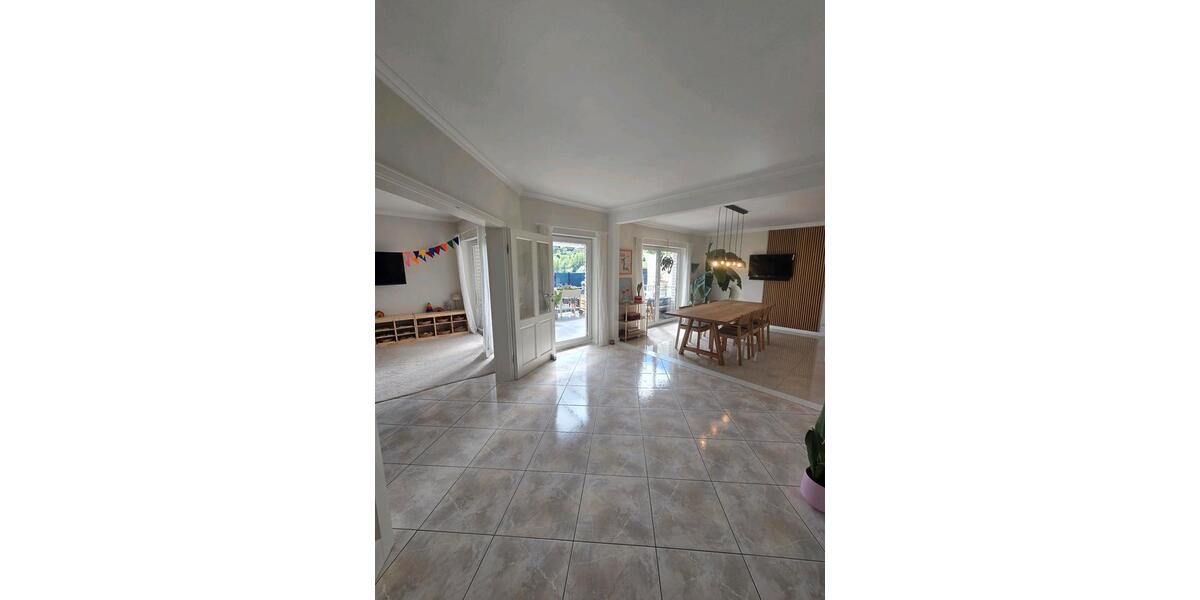 Mehrfamilienhaus, Wohnhaus Breitscheid - 16 Zimmer, 270 m&sup2;, 595.000&euro; | Angebot:26727836