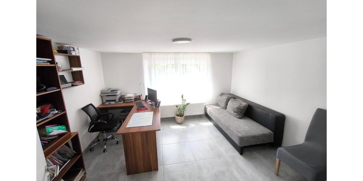 Einfamilienhaus in guter Lage auf 1765m Parkgrundstück mit Bach 6 zimmer