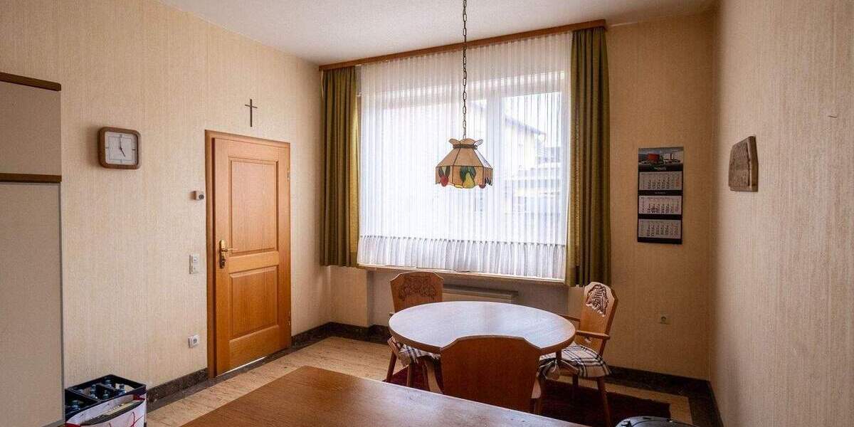 Mehrfamilienhaus, Wohnhaus Andernach - 1 Zimmer, 450 m&sup2;, 749.000&euro; | Angebot:25769378