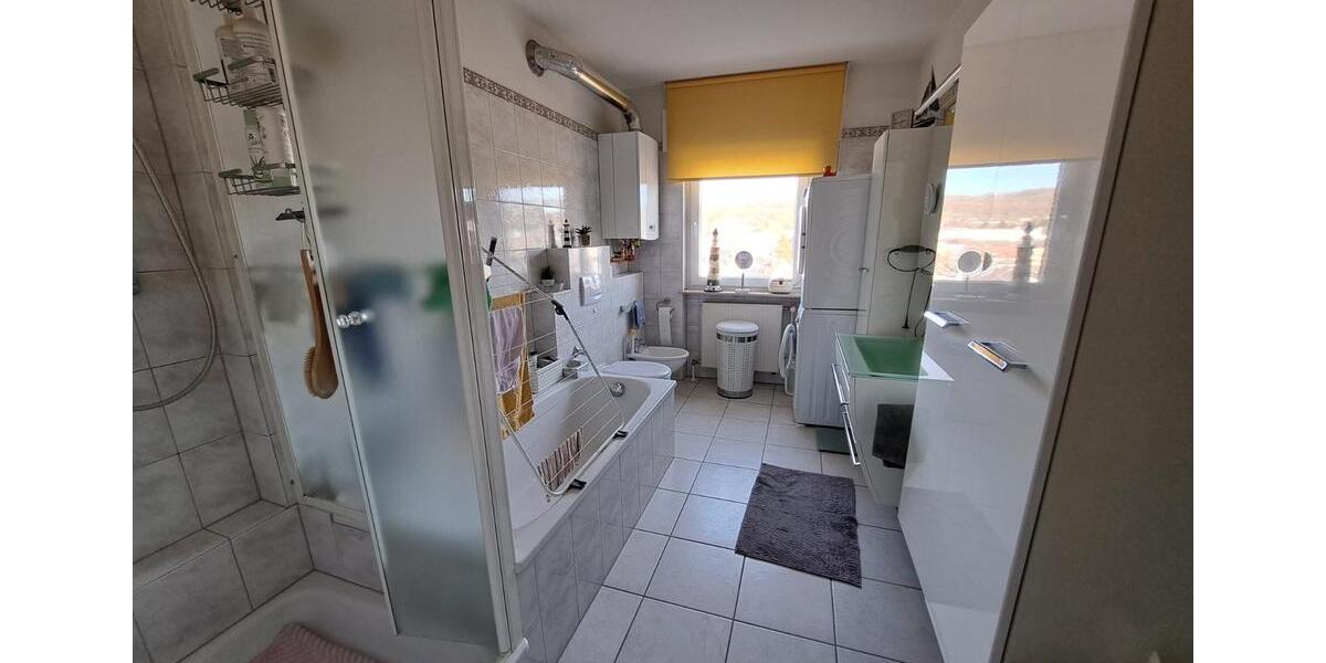 Etagenwohnung Bendorf - 3 Zimmer, 97 m&sup2;, 210.000&euro; | Angebot:27042563