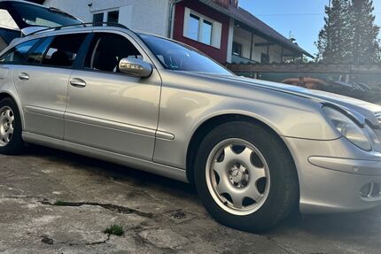 Mercedes-Benz E 220 126.131 km 5.490 &euro; strassenhaus 56587