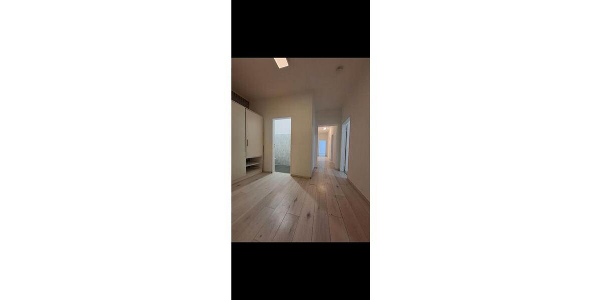 Etagenwohnung Boppard - 4 Zimmer, 101 m&sup2;, 1.000&euro; | Angebot:26552147