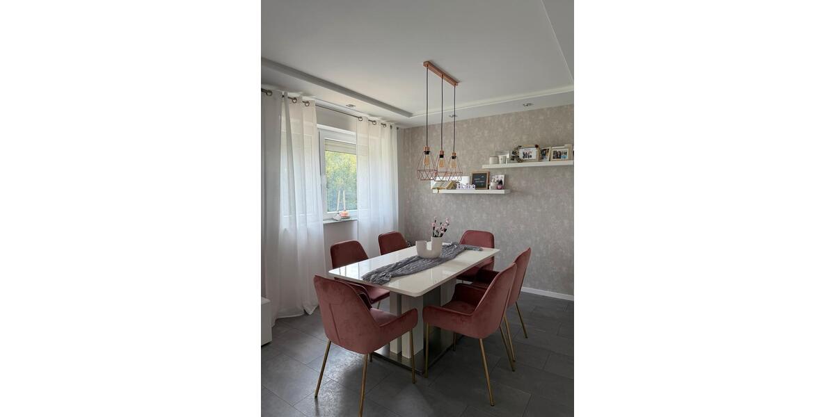 Etagenwohnung Montabaur - 3.5 Zimmer, 84 m&sup2;, 285.000&euro; | Angebot:27166170