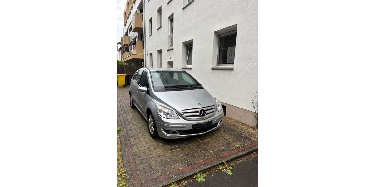 Mercedes-Benz B 180 156.000 km 4.800 &euro; Lahnstein 56112