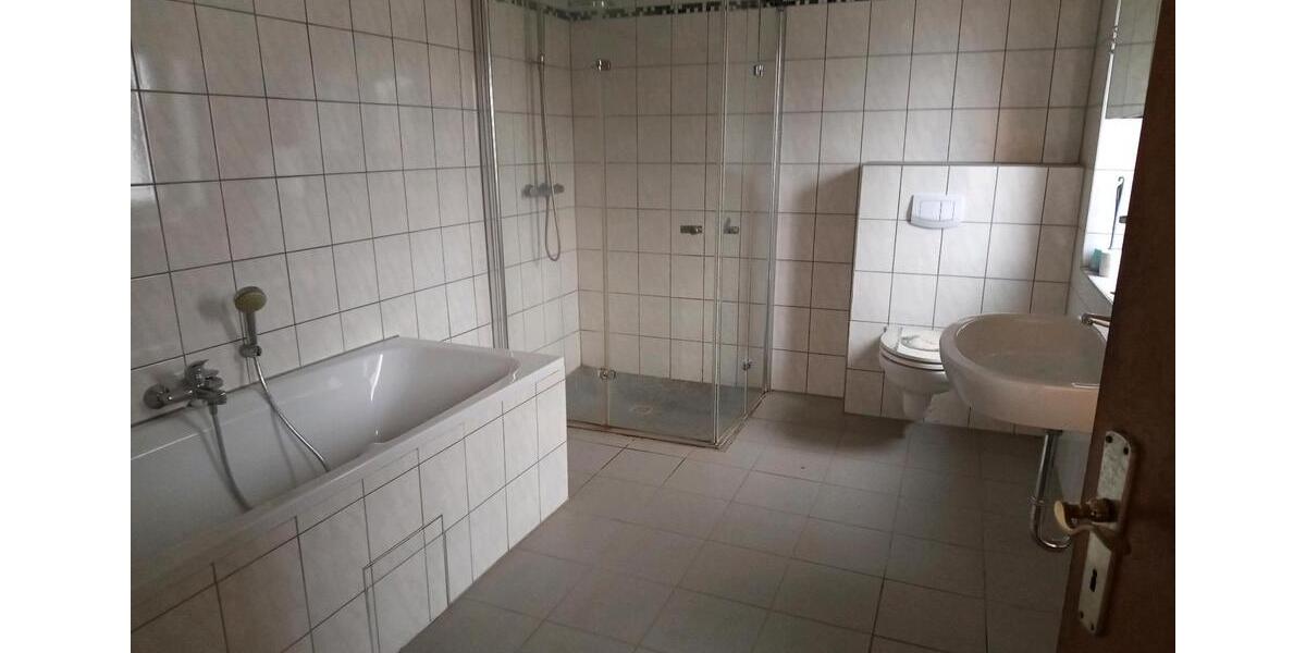 früheres Pfarrhaus 6 zimmer