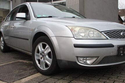 Ford Mondeo 298.999 km 900 &euro; Neuwied 56564