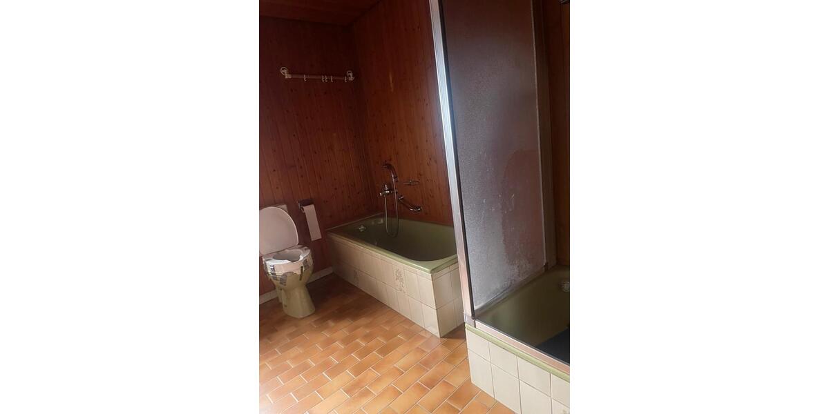 Bauernhaus, Landhaus Kobern-Gondorf Gondorf - 6 Zimmer, 120 m&sup2;, 140.000&euro; | Angebot:25275802