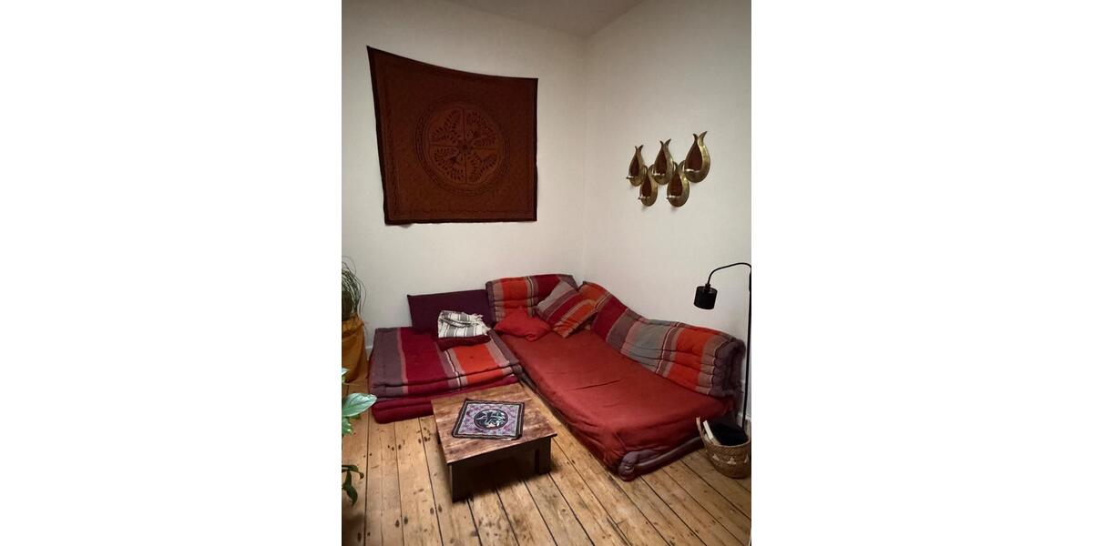 Großzügige 3 ZKB Altbauwohnung mit Balkon in zentraler Lage 3 zimmer