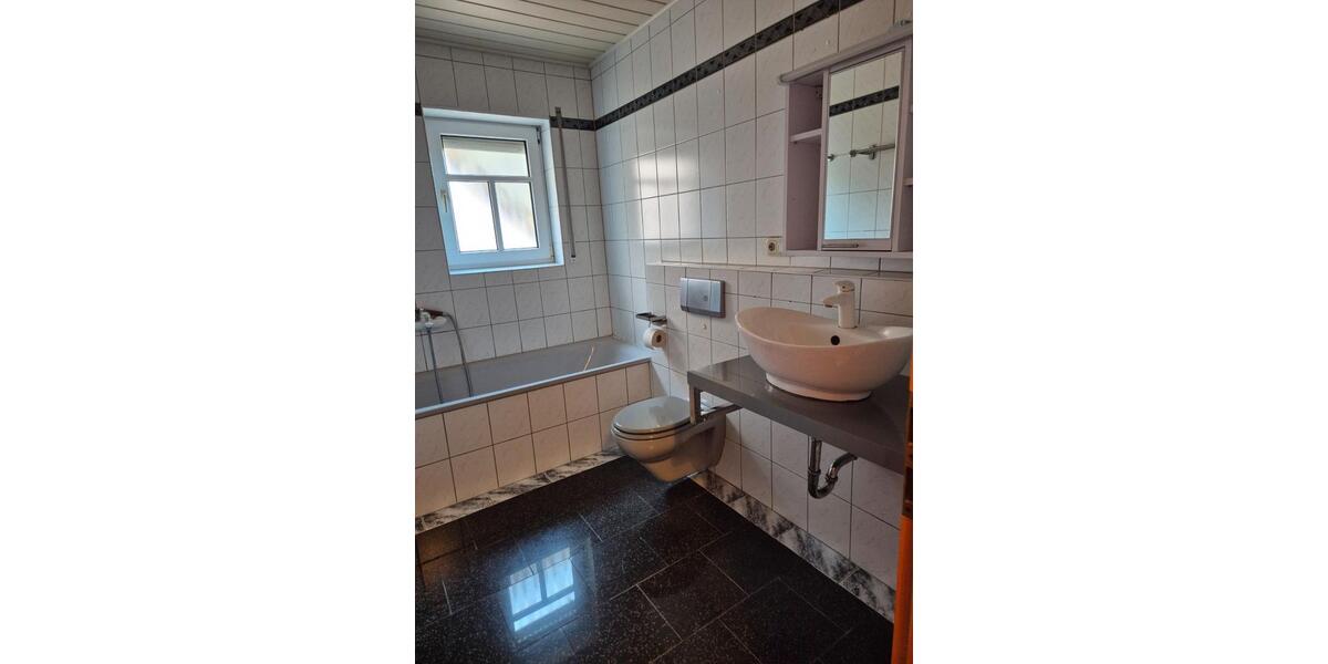 Etagenwohnung Katzenelnbogen - 3 Zimmer, 81 m&sup2;, 170.000&euro; | Angebot:27042553