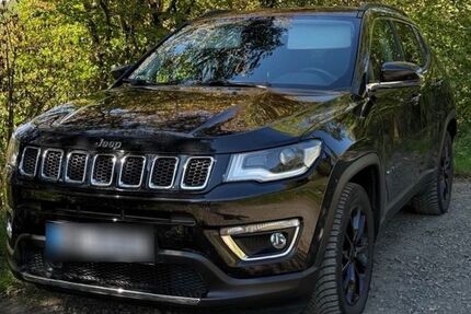 Jeep Compass 49.000 km 23.900 &euro; Arzbach 56337