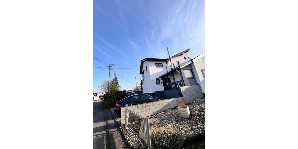 Doppelhaushälfte Melsbach - 5 Zimmer, 129 m&sup2;, 1.350&euro; | Angebot:26385804