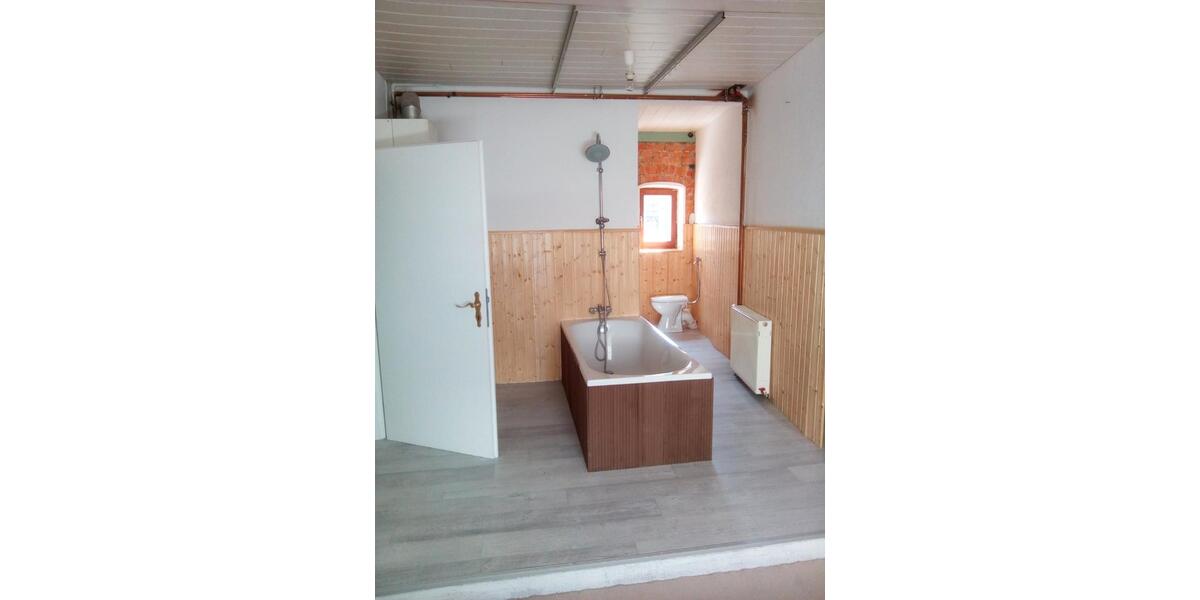 Etagenwohnung Dierdorf - 3 Zimmer, 100 m&sup2;, 550&euro; | Angebot:26030657