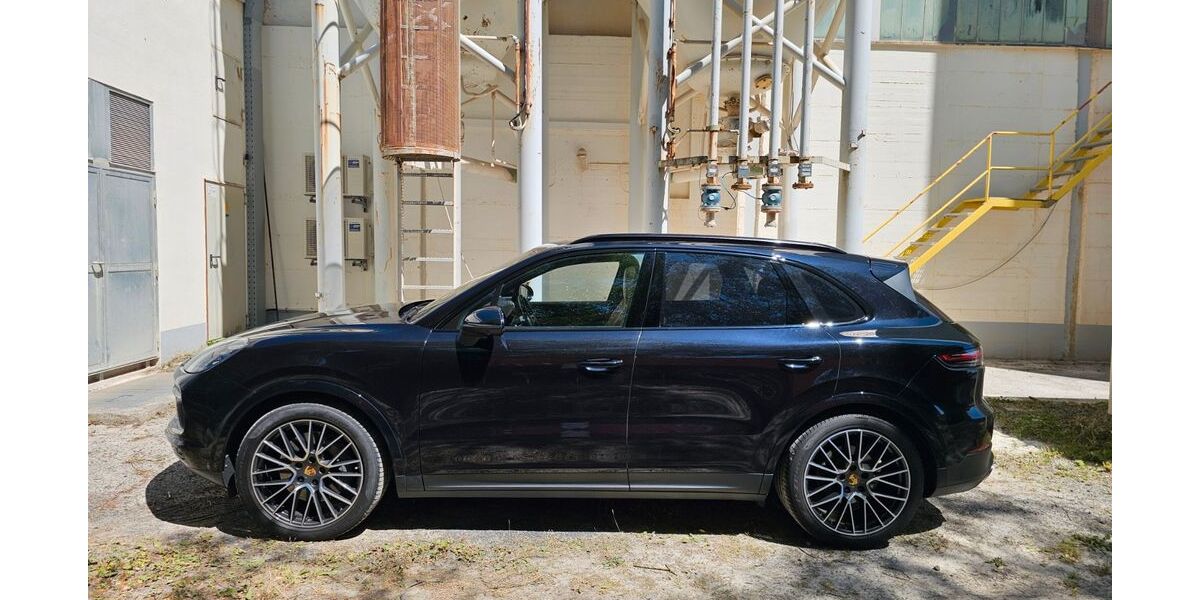 Porsche Cayenne 96.209 km 53.990 &euro; Höhr-Grenzhausen 56203