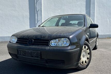 VW Golf 207.000 km 2.000 &euro; Ransbach-Baumbach 56235