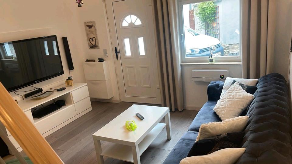 Einfamilienhaus Halsenbach - 5 Zimmer, 147 m&sup2;, 280.000&euro; | Angebot:27104301