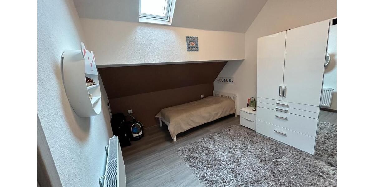 Maisonettenwohnung Hundsangen - 4 Zimmer, 105 m&sup2;, 950&euro; | Angebot:25056572