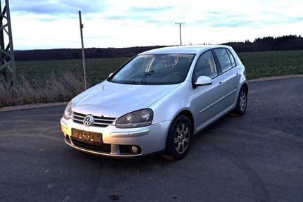 VW Golf 210.000 km 2.200 &euro; Berndroth 56370