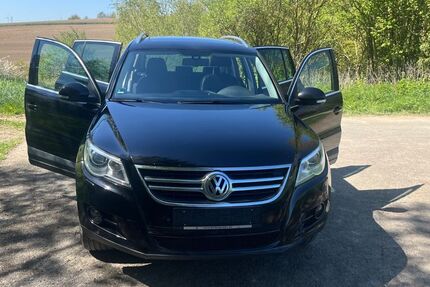VW Tiguan 238.000 km 5.500 &euro; Kaifenheim 56761