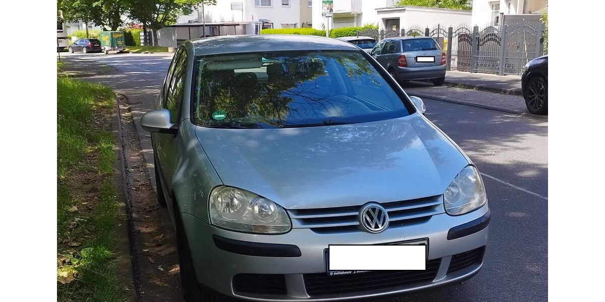VW Golf 243.000 km 1.000 &euro; koblenz 56068