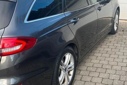 Ford Mondeo 129.000 km 10.900 &euro; Kratzenburg 56283