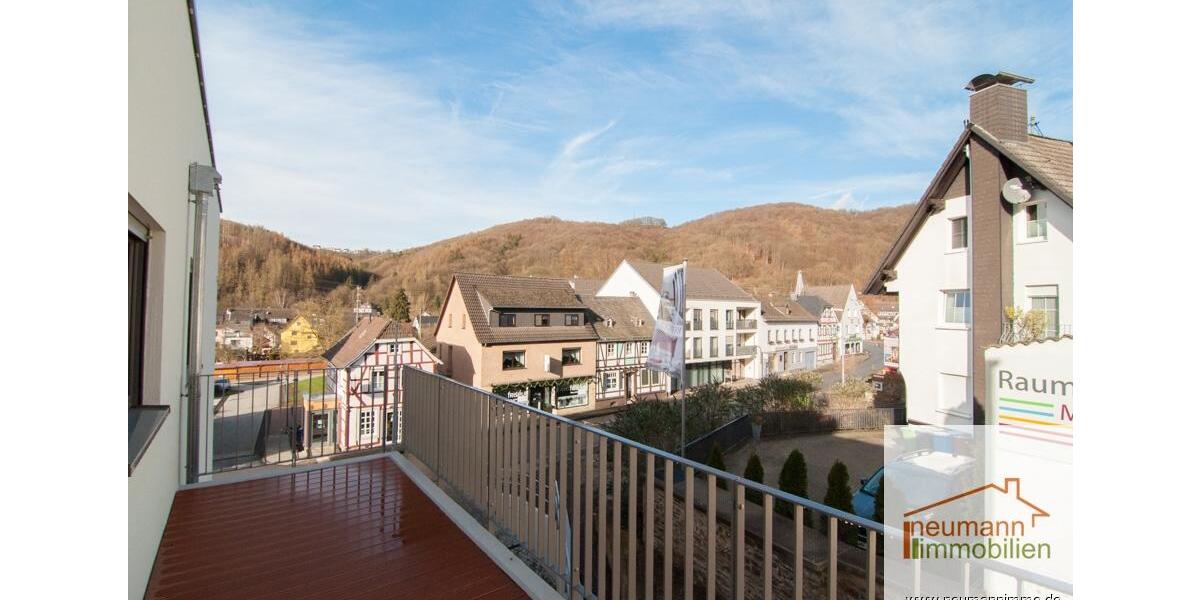 Etagenwohnung Waldbreitbach - 2 Zimmer, 71 m&sup2;, 630&euro; | Angebot:26660907
