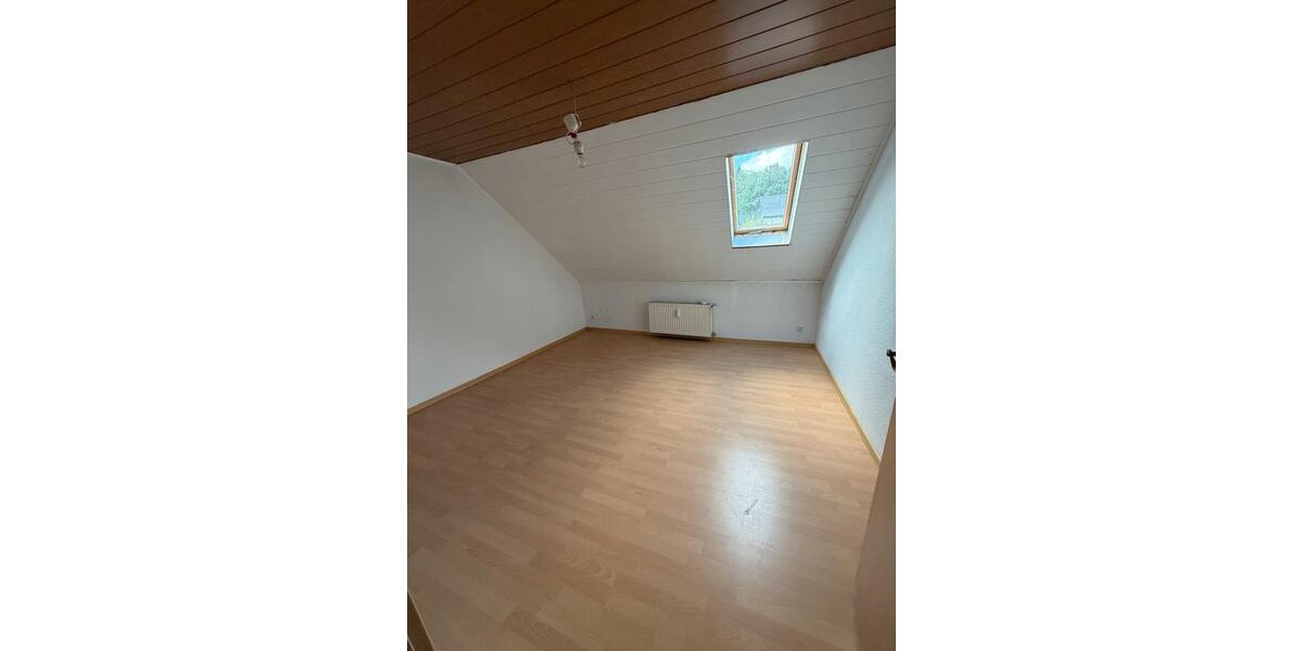 Erdgeschoßwohnung Lahnstein - 4 Zimmer, 130 m&sup2;, 950&euro; | Angebot:26698645