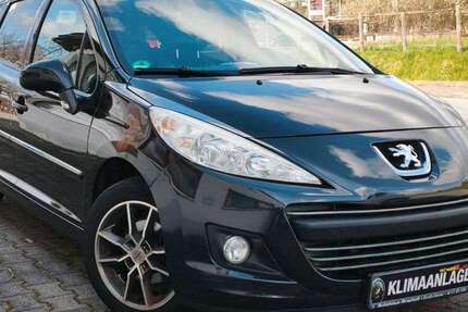 Peugeot 207 165.000 km 2.750 &euro; Nastätten 56355