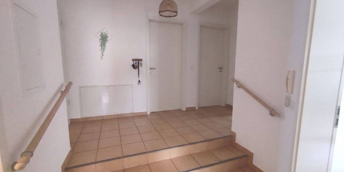 Etagenwohnung Boppard-Buchholz Buchholz - 3 Zimmer, 96 m&sup2;, 280.000&euro; | Angebot:26851853