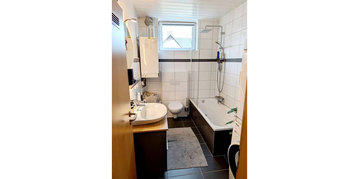 Etagenwohnung Mülheim-Kärlich Kärlich - 3 Zimmer, 85 m&sup2;, 670&euro; | Angebot:26488348