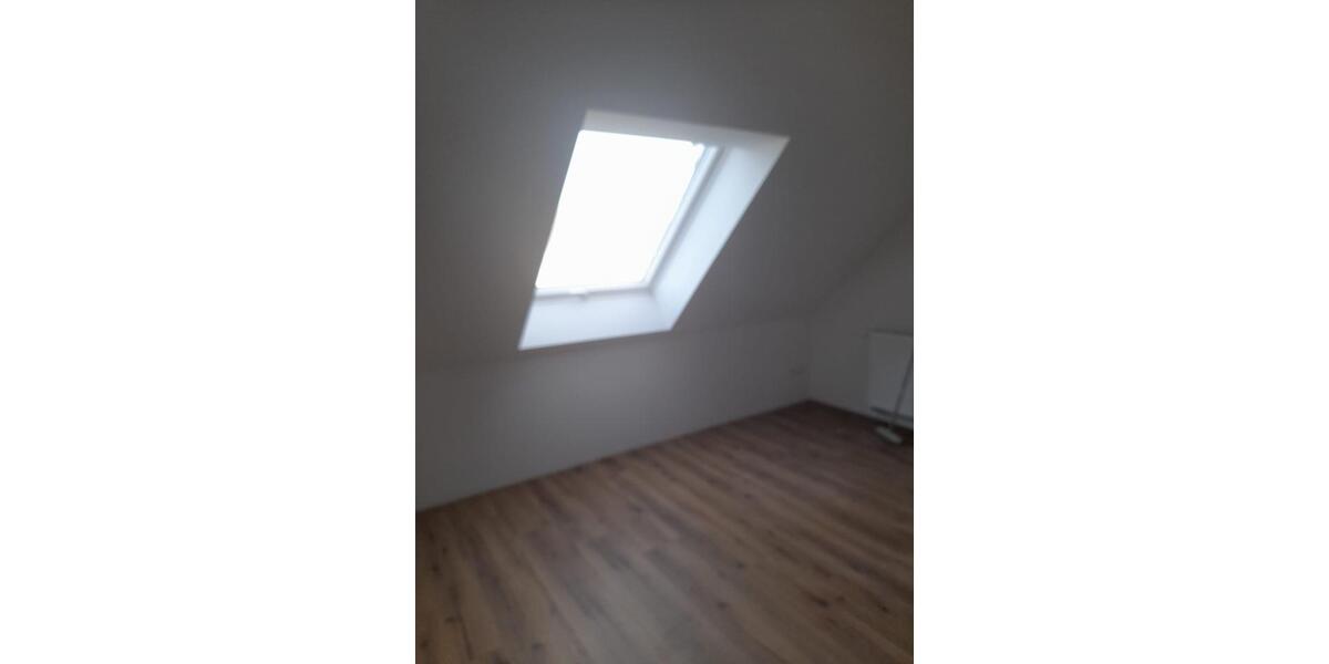 Komplett renoviertes Einfamilienhaus in dörflicher Lage 4 zimmer