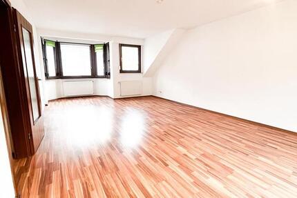 2-ZKB Wohnung mit Balkon 2 zimmer