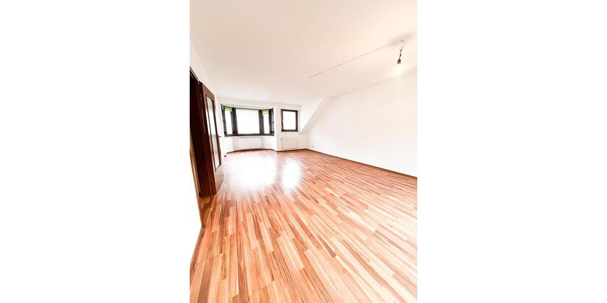 2-ZKB Wohnung mit Balkon 2 zimmer