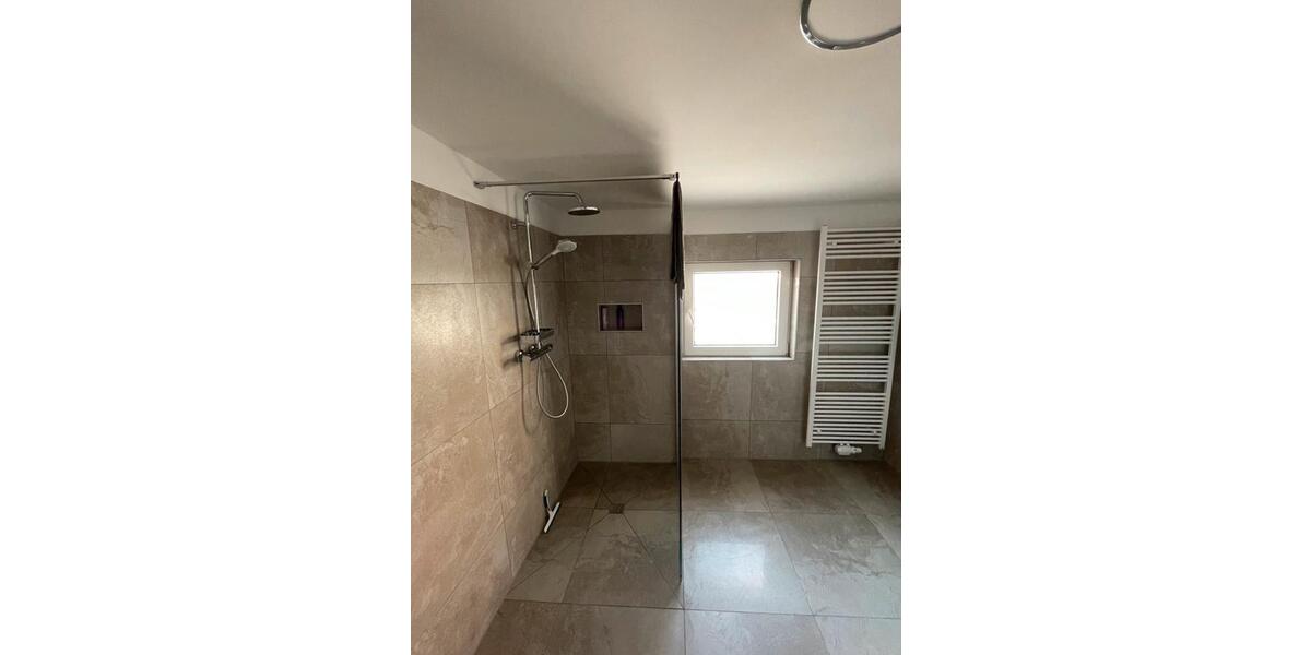 Reihenhaus Bad Ems - 7 Zimmer, 180 m&sup2;, 270.000&euro; | Angebot:26163684