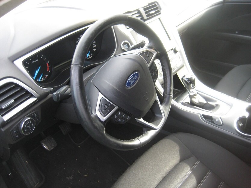 Ford Mondeo 161.524 km 13.500 € Sankt Johann 56727