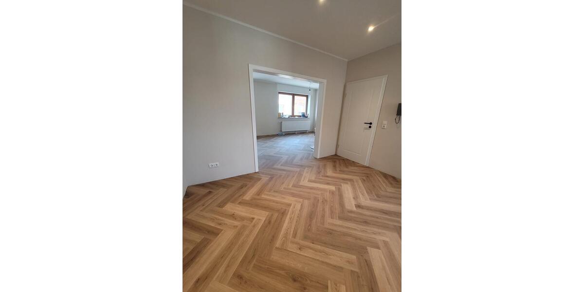 Etagenwohnung Mülheim-Kärlich Kärlich - 4 Zimmer, 100 m&sup2;, 1.200&euro; | Angebot:25561107