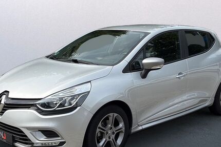 Renault Clio 33.000 km 11.900 € Niederelbert 56412