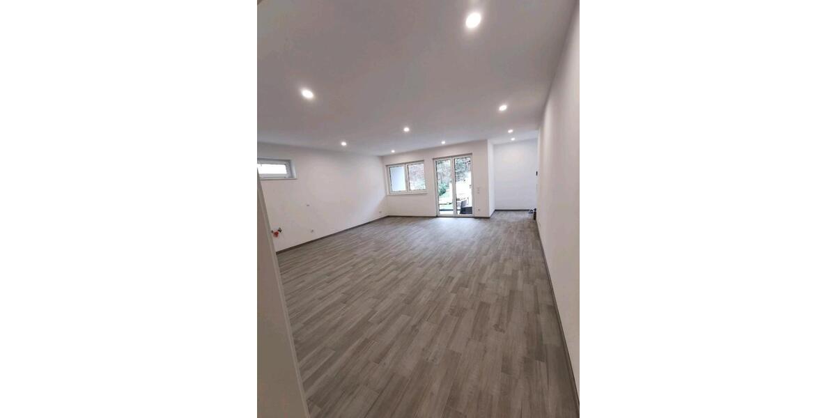 Etagenwohnung Bad Breisig - 3 Zimmer, 99 m&sup2;, 1.150&euro; | Angebot:26625026