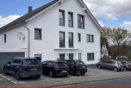 Haus Vallendar - 9 Zimmer, 300 m&sup2;, 1.050.000&euro; | Angebot:26785683
