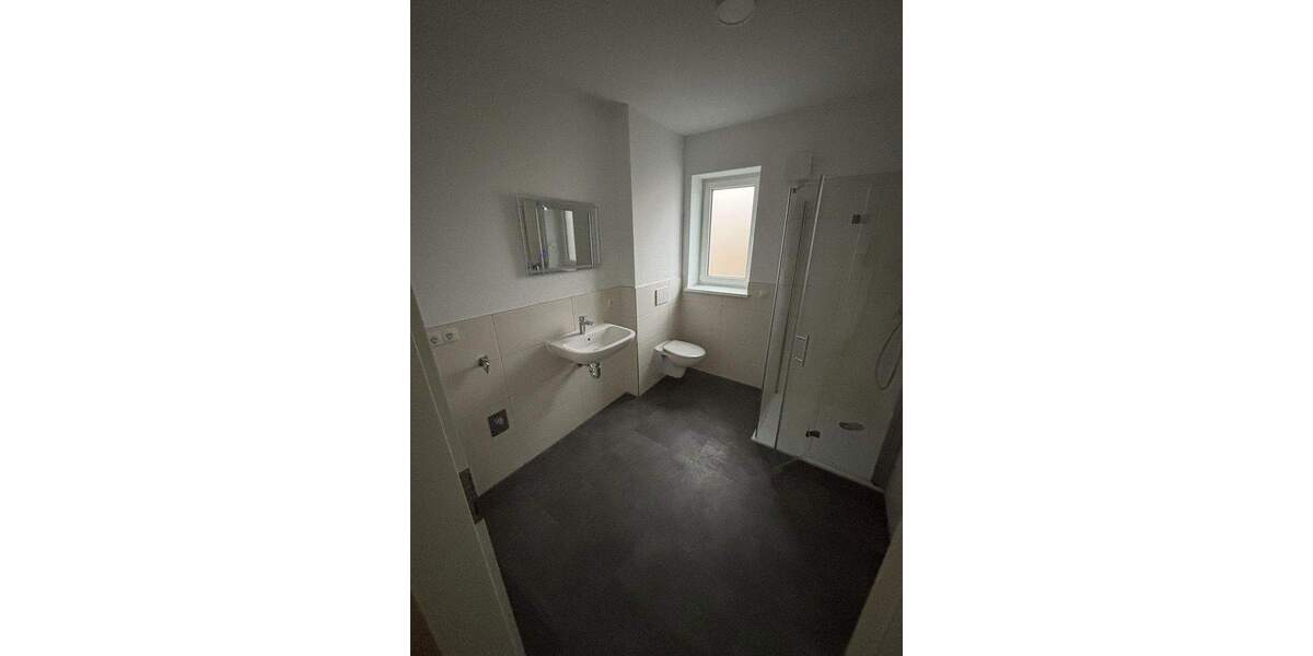 Etagenwohnung Dierdorf - 3 Zimmer, 77 m&sup2;, 1.200&euro; | Angebot:26056626